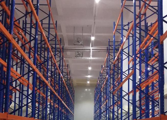 三種常見(jiàn)的冷庫(kù)貨架講解